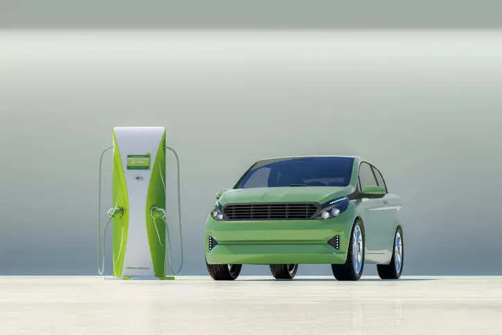 Delhi’s EV Revolution: No New Petrol Two-Wheelers from 2028