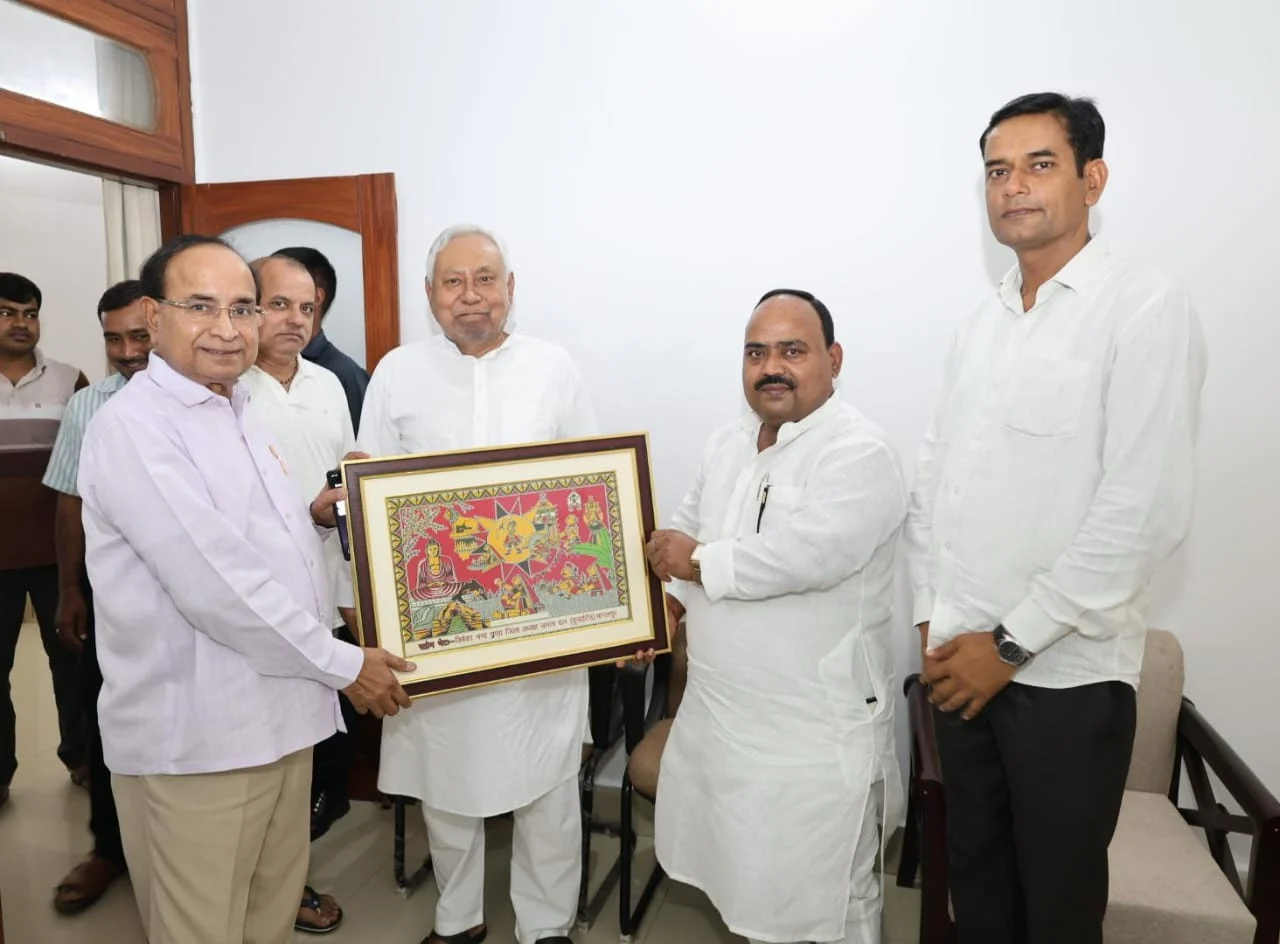 JD(U)’s Vivekanand Gupta meets Courteously to Former CM Nitish Kumar