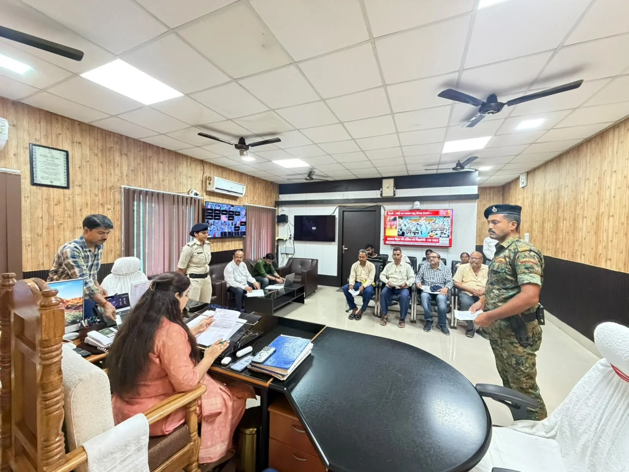 DM Heard Public Grievances in Janta Darbar