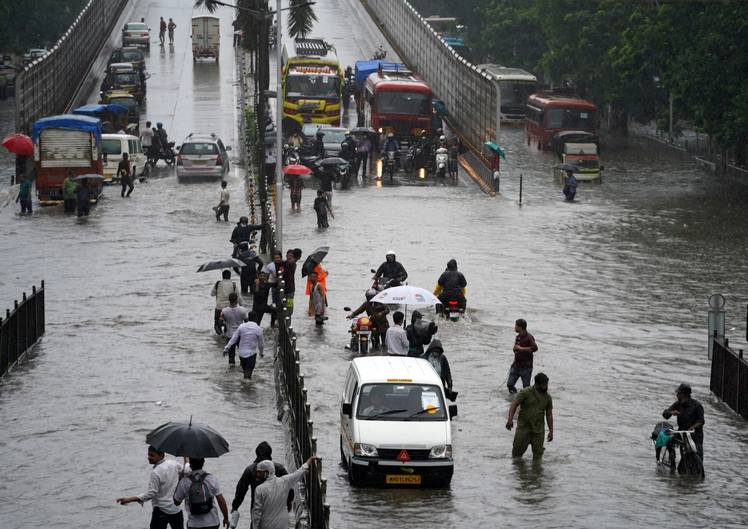 Monsoon Rains Disrupt Life, Expose Civic Gaps Across Major Cities