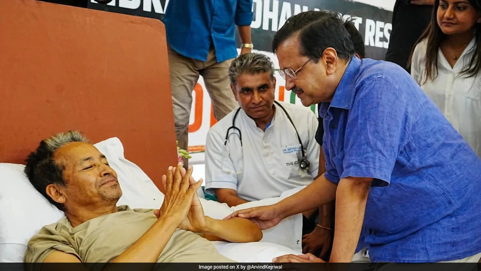 Kejriwal Supports Sonam Wangchuk’s Hunger Strike, Seeks Education Reforms